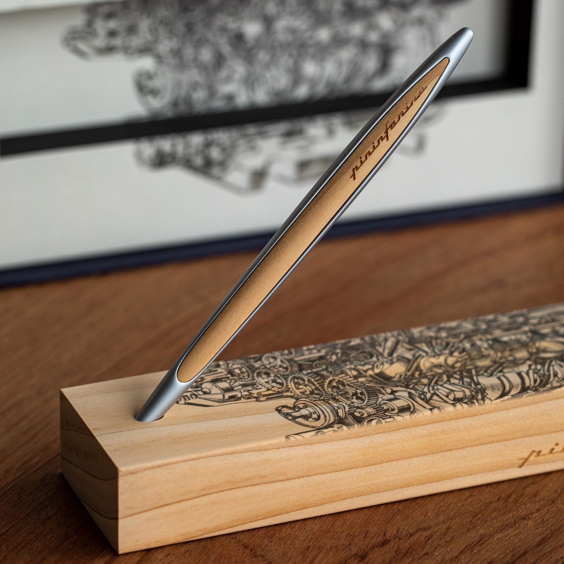 Pininfarina Cambiano Engine Maserati Edition - Ethergraf with cedarwood base