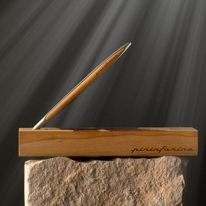 Pininfarina Cambiano Dante 700th – Commemorative Stylus  and wood stand