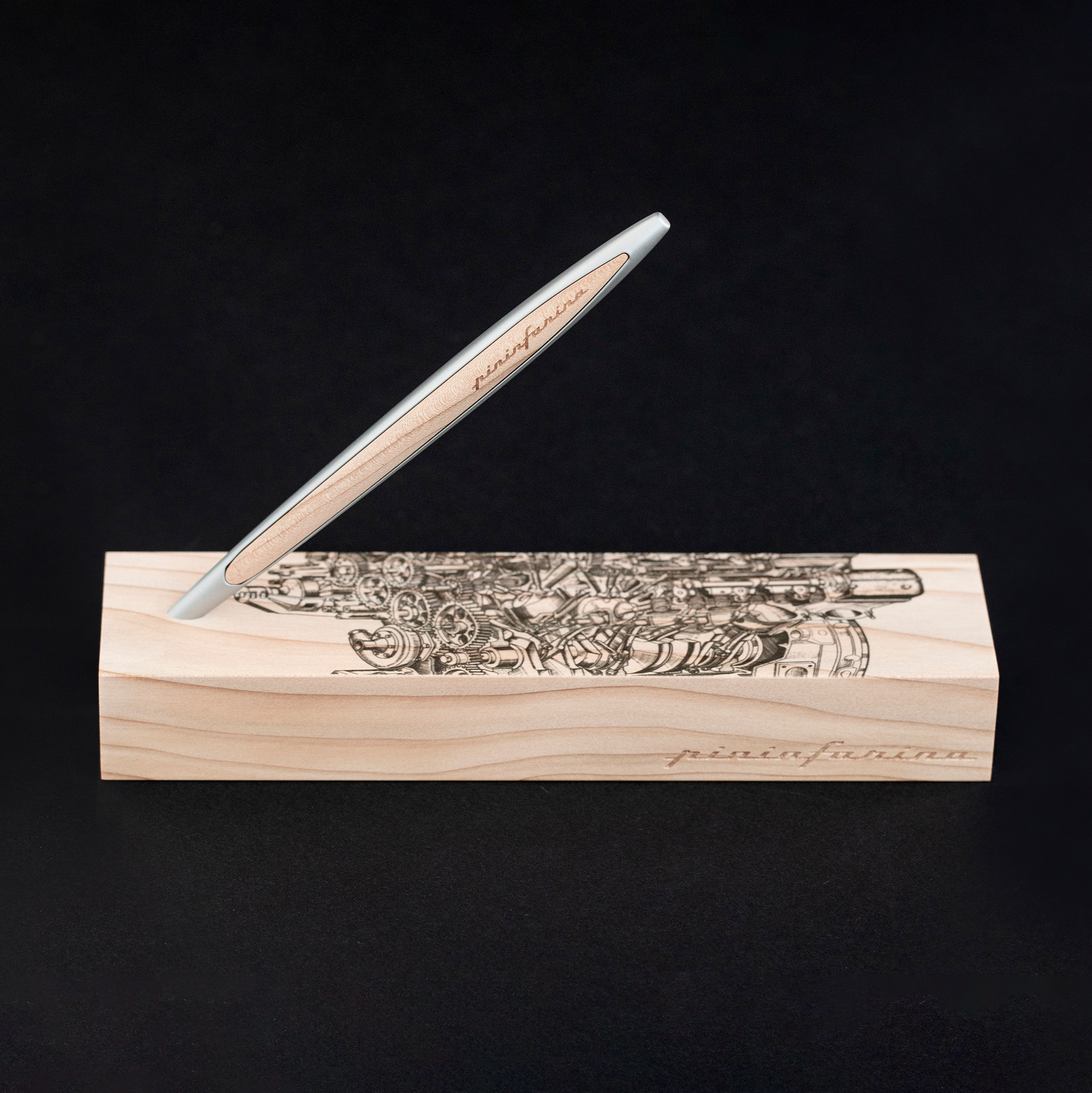 Pininfarina Cambiano Engine Maserati Edition - Ethergraf with cedarwood base
