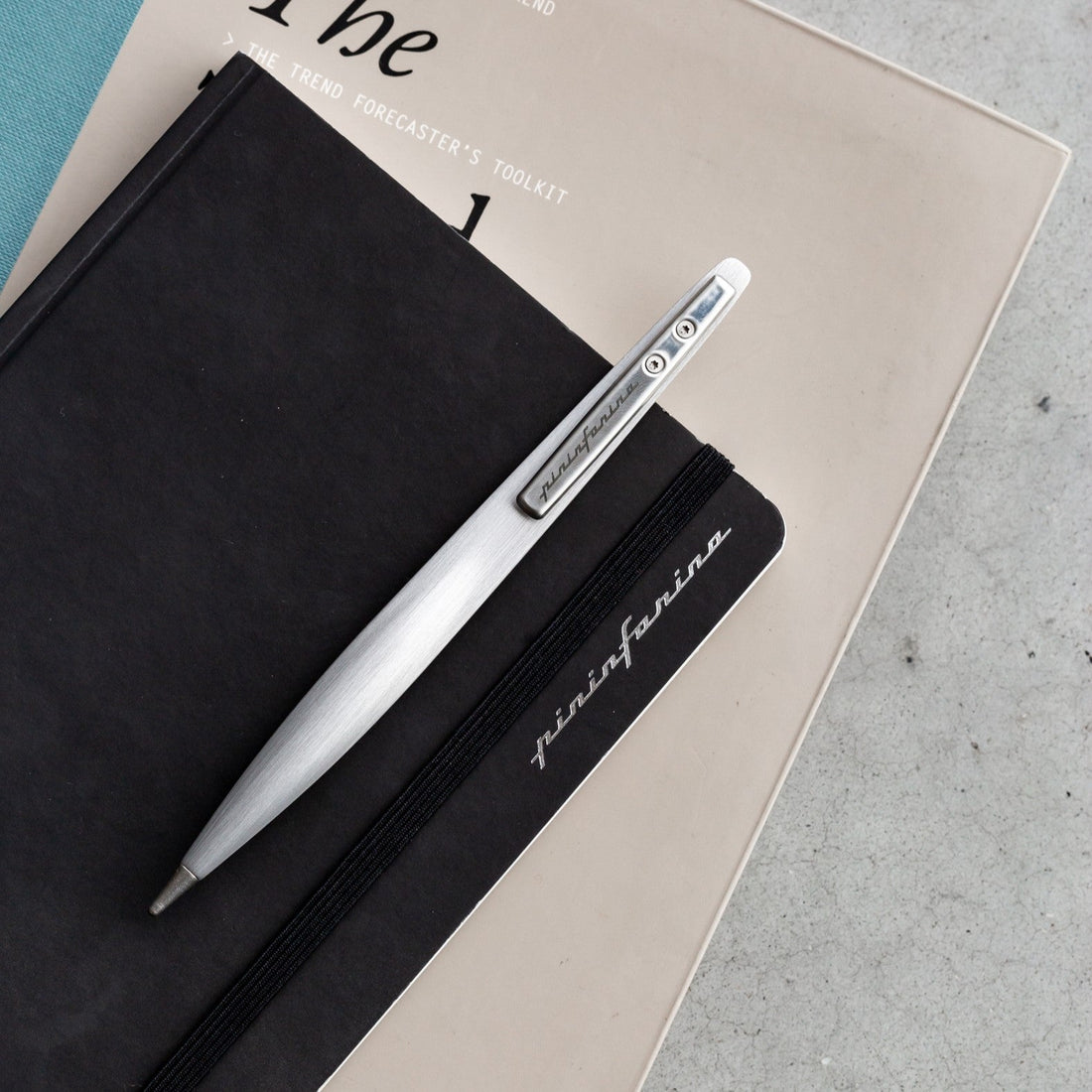 Pininfarina Space Ethergraf – Inkless Stylus with Circular Aluminum Desk Base