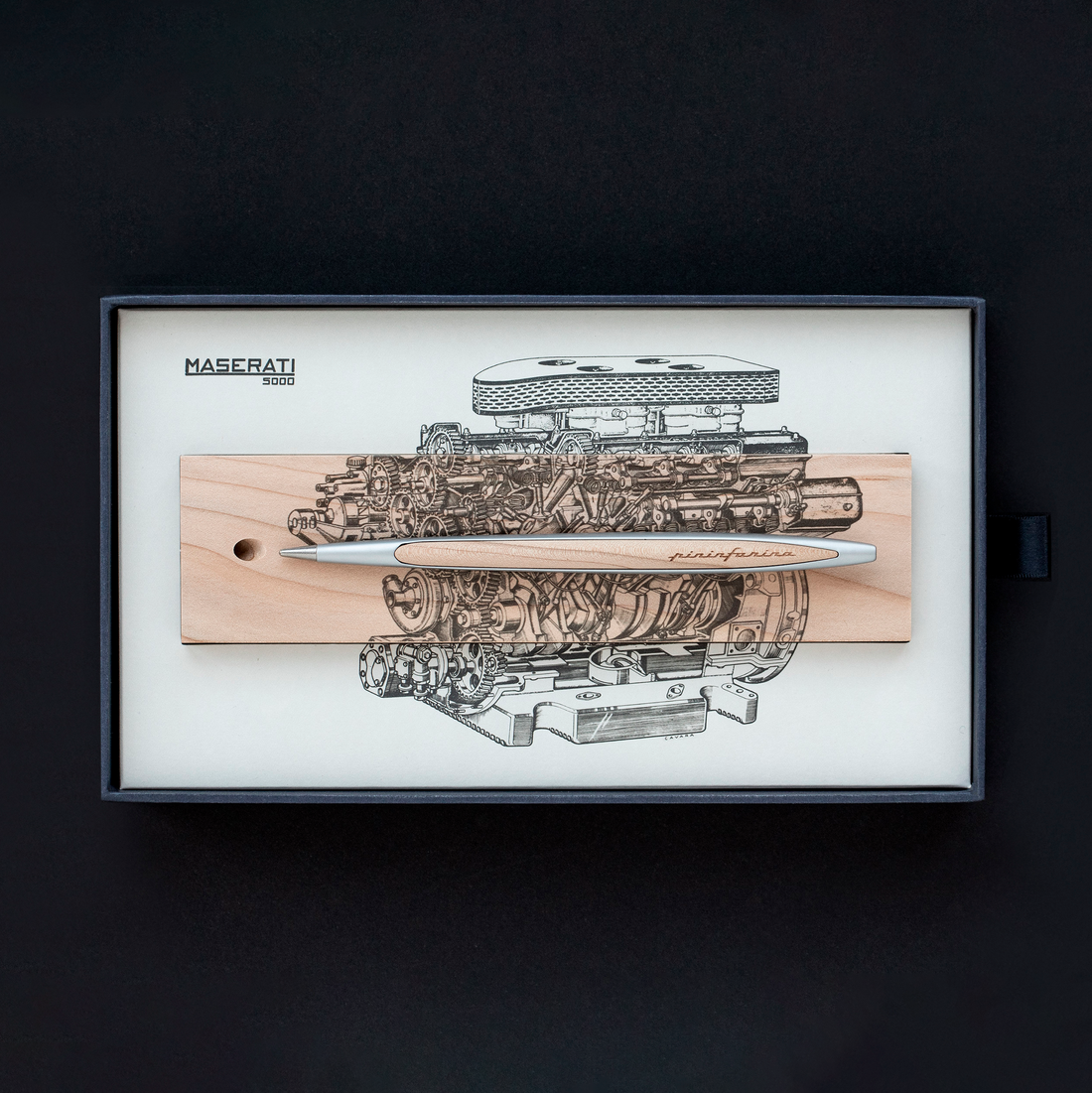 Pininfarina Cambiano Engine Maserati Edition - Ethergraf with cedarwood base