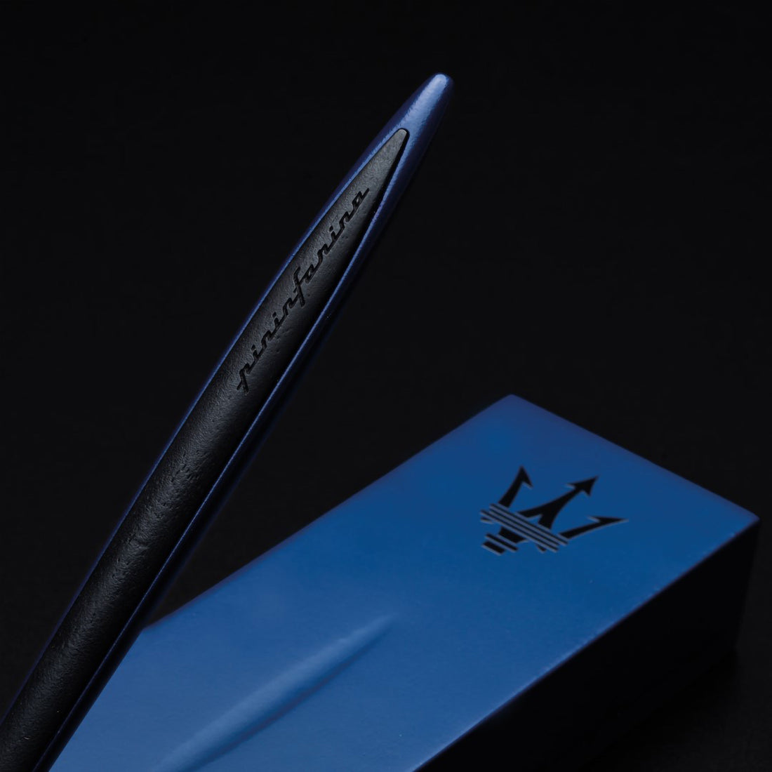 Maserati Pininfarina Cambiano Ballpoint pen including Wood Stand