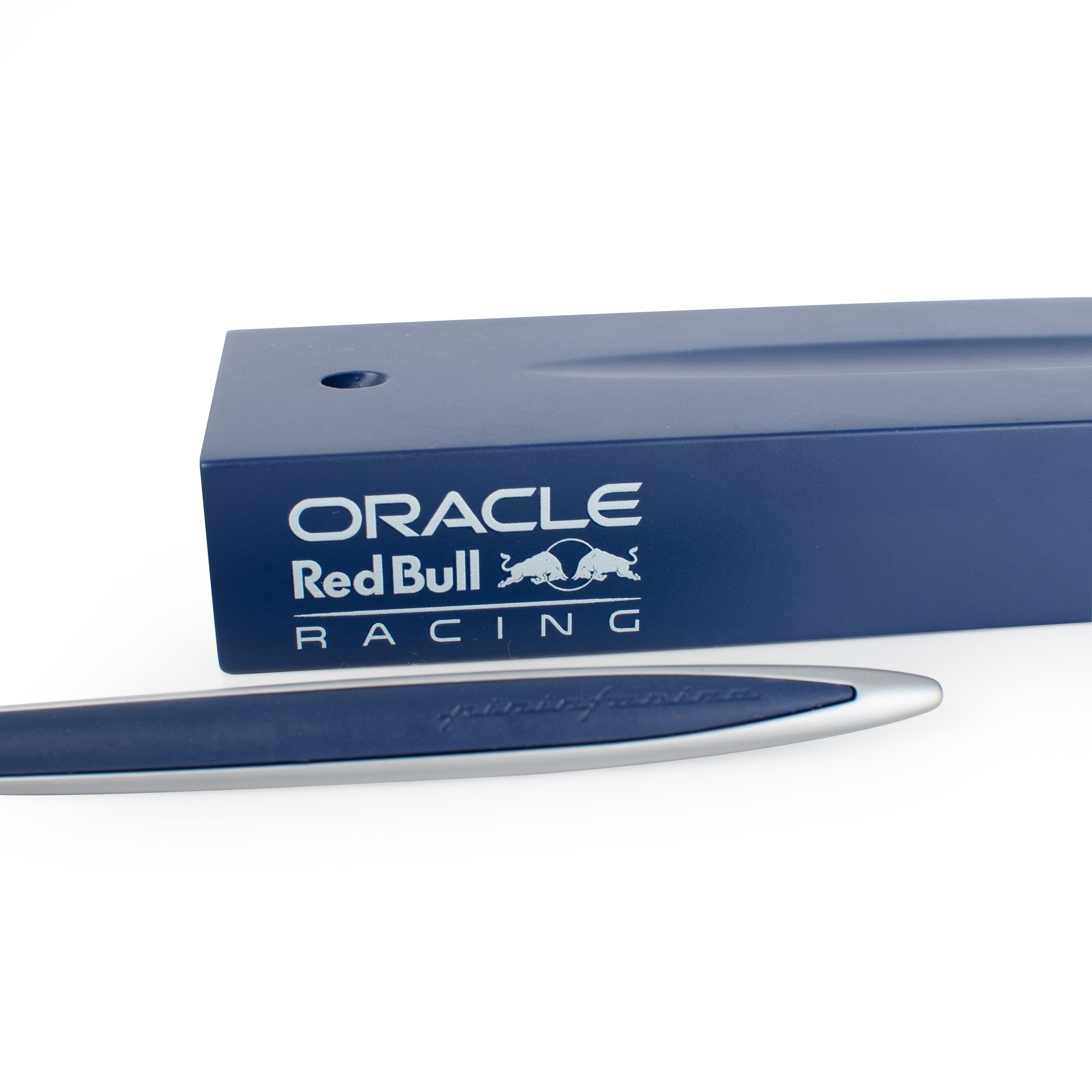 Pininfarina Cambiano Oracle Red Bull Racing with Wood Desk Stand