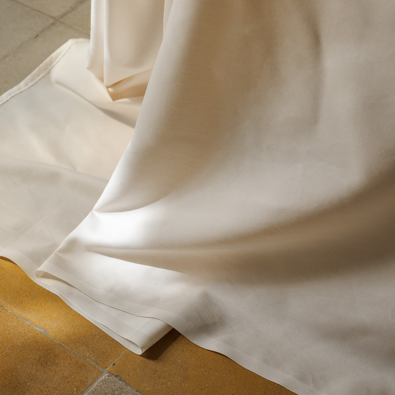 Lenzuolo sopra in raso