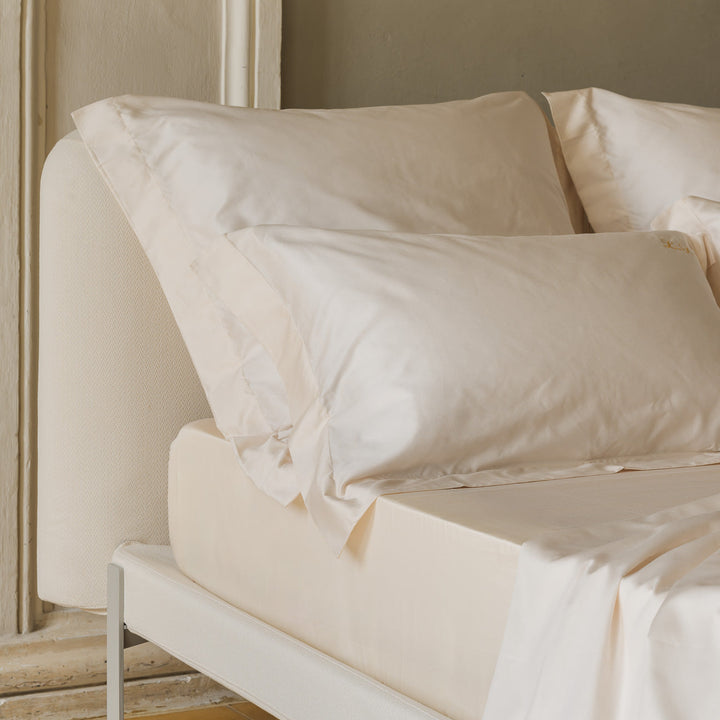 Satin Pillowcases with Three Ruffles DACH