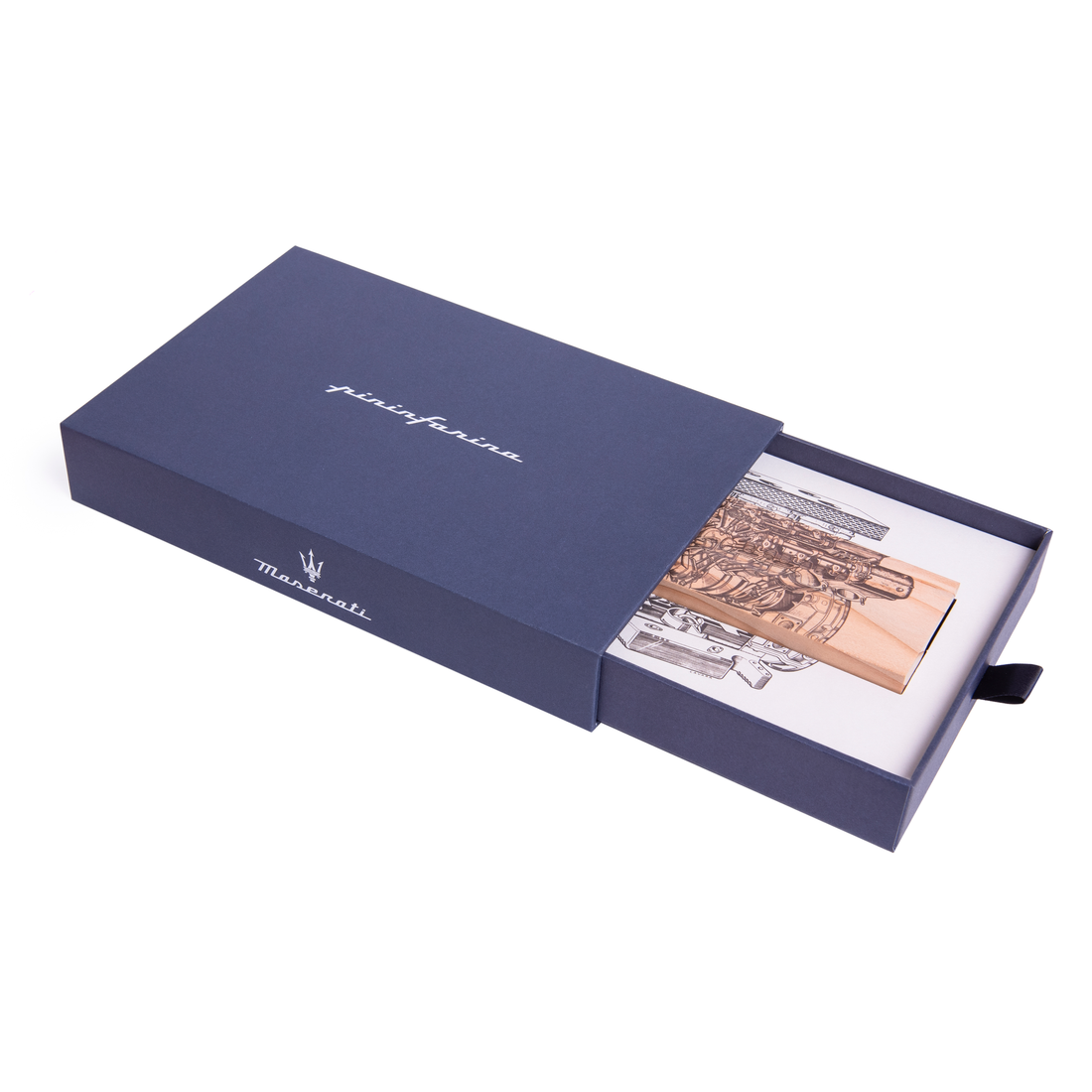 Pininfarina Cambiano Engine Maserati Edition - Ethergraf with cedarwood base