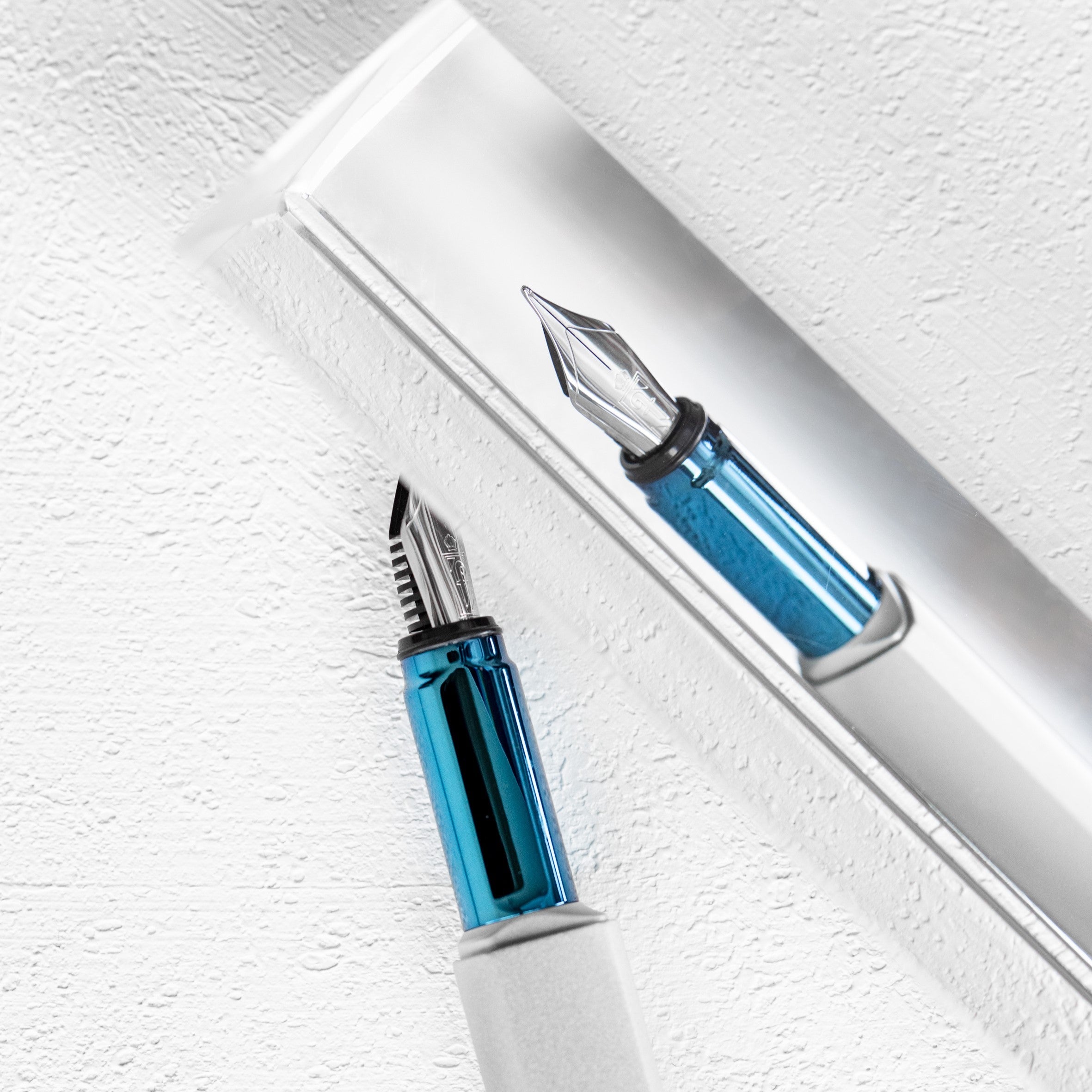 Pininfarina PF ONE Fountain Pen - Exclusive Design for Triangular Pen