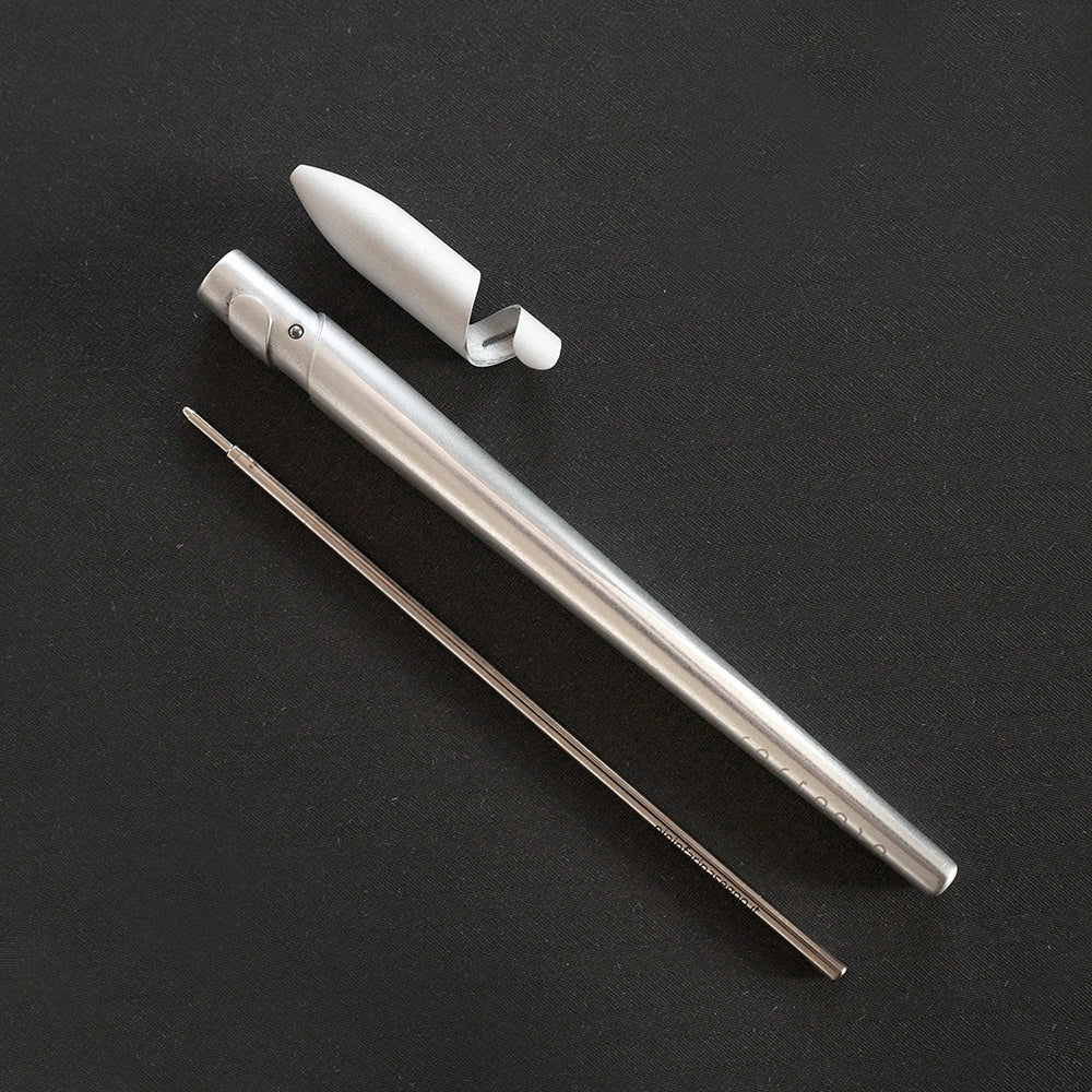 Sostanza Pen – Ballpoint Pen in Silver/Black Anodized Aluminum with Magnetic Mechanism