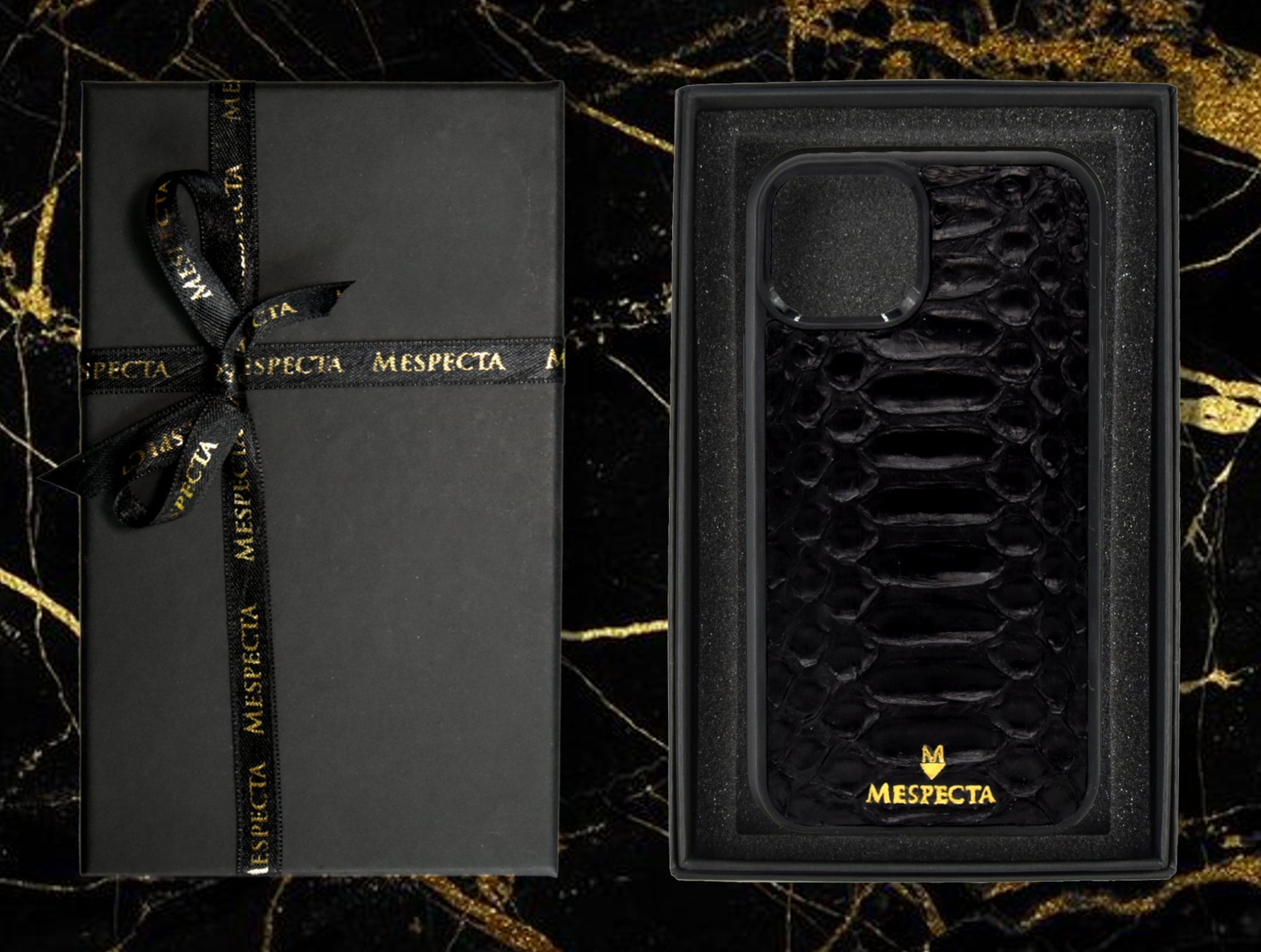 Custodia Personalizzabile iPhone 14 / 13 / 12 / 11 / XR in vero Pitone Nero - MESPECTA Italia