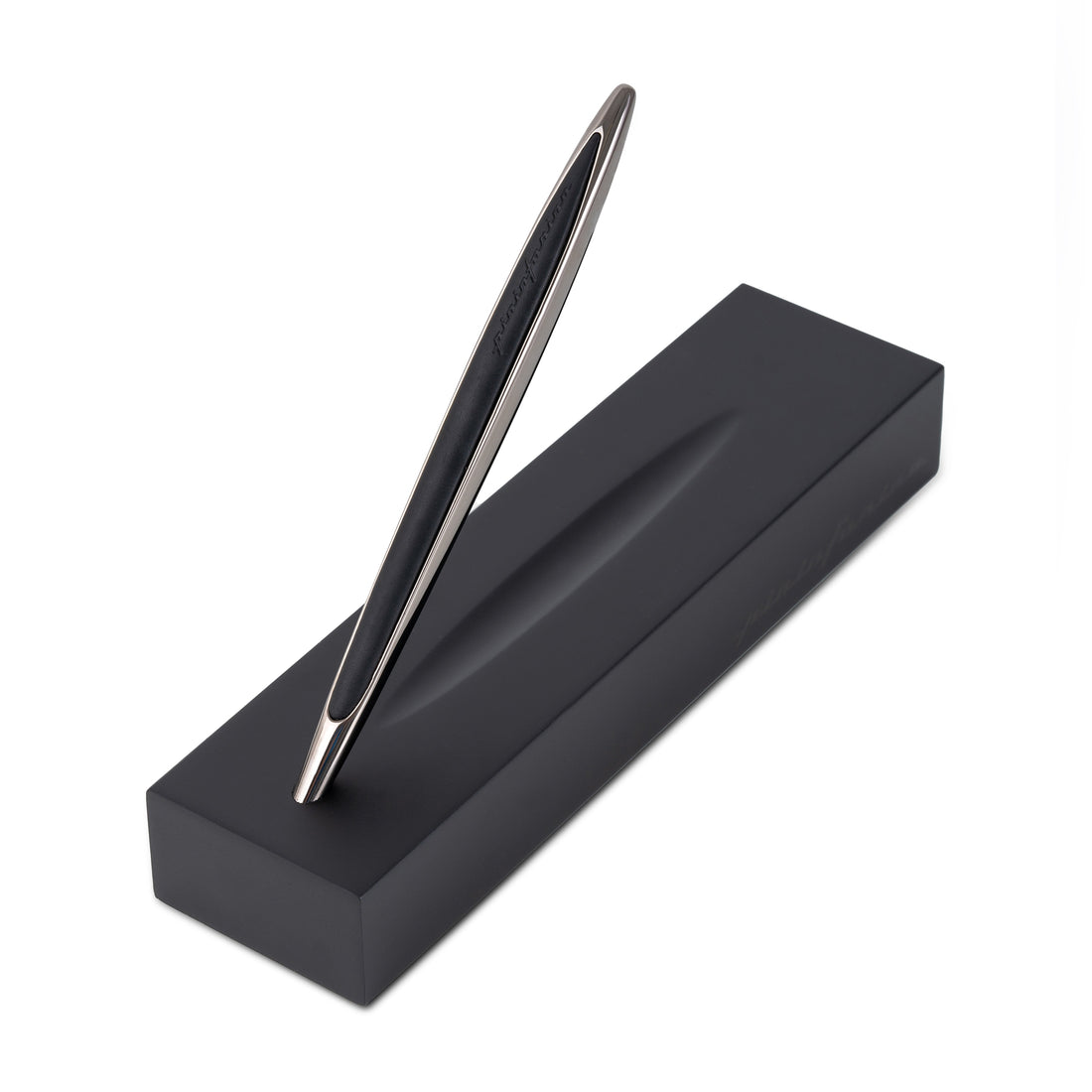 Pininfarina Cambiano Black Edition with Painted Desk Stand