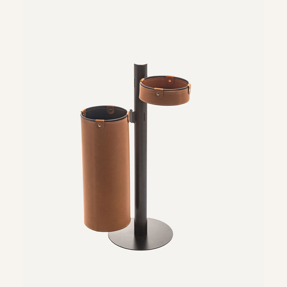 Appenditutto di design in acciaio e cuoio ADELFO - Marrone