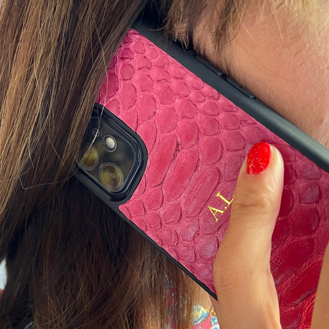 Custodia Personalizzabile iPhone 14 / 13 / 12 / 11 / XR in vero Pitone Fucsia - MESPECTA Italia