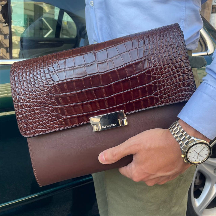 Pochette Clutch mod "Agostino" borsa in vera pelle di coccodrillo - Personalizzabile con iniziali - Marrone