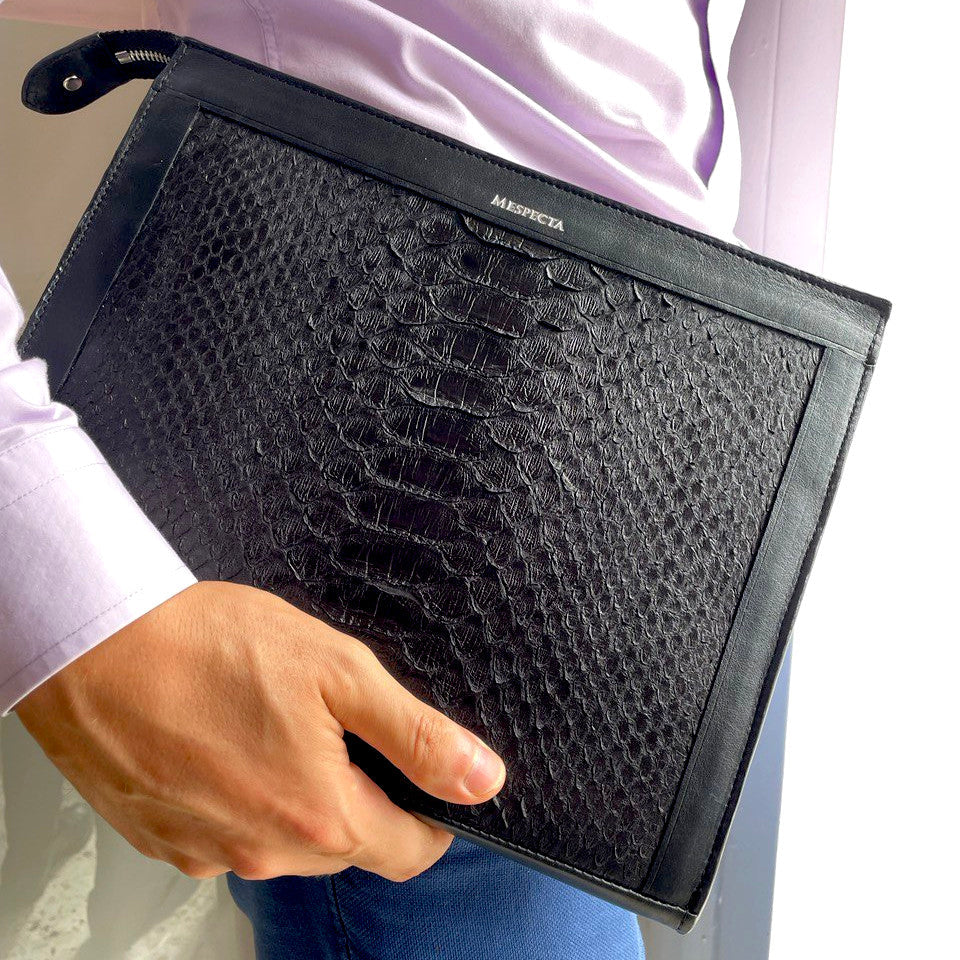 Pochette Clutch Personalizzabile Borsa a mano Uomo in vero Pitone Nero - MESPECTA Italia