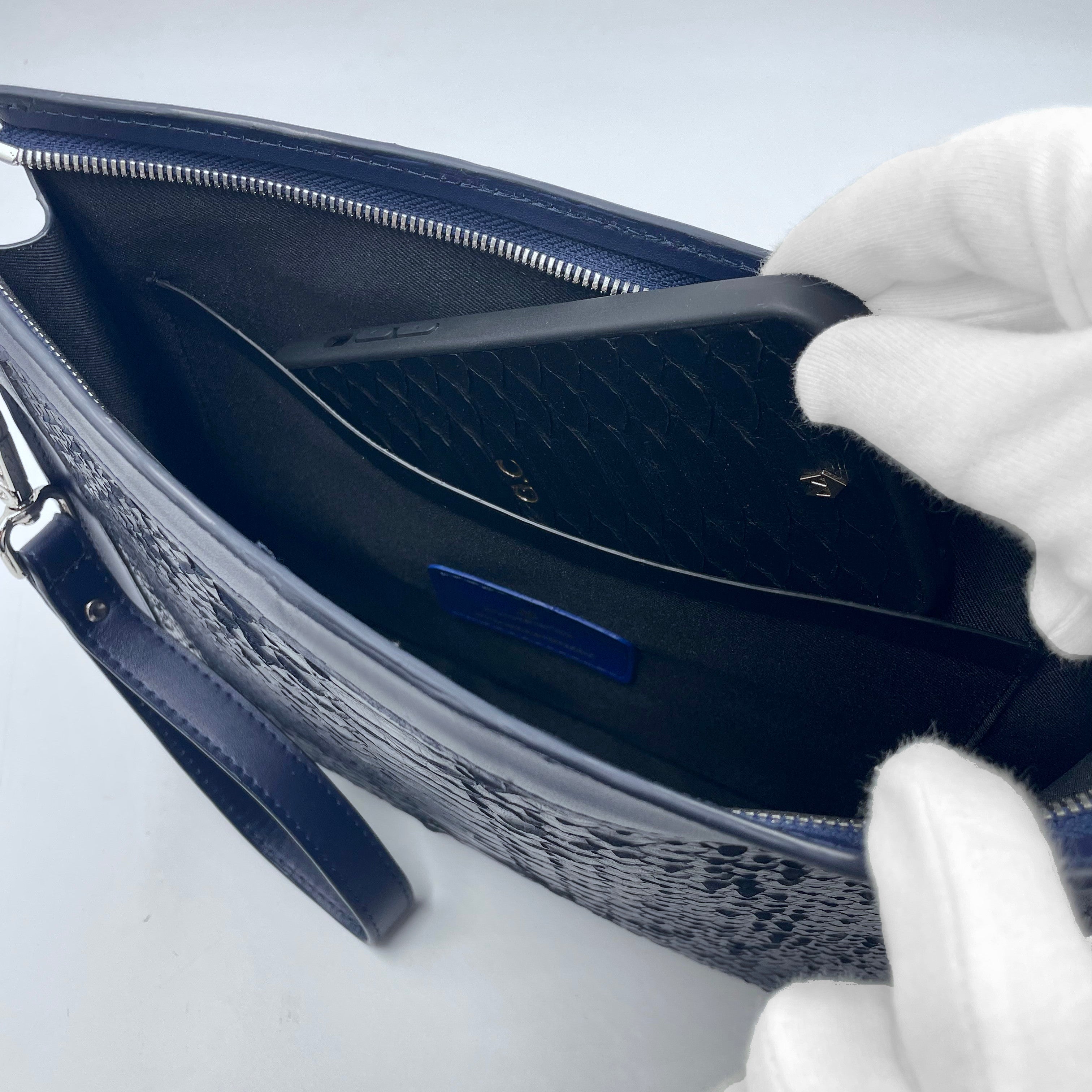 Pochette clutch mod. "Conquistatore" borsello Uomo in vera pelle di Pitone Personalizzabile con iniziali - Blu scuro