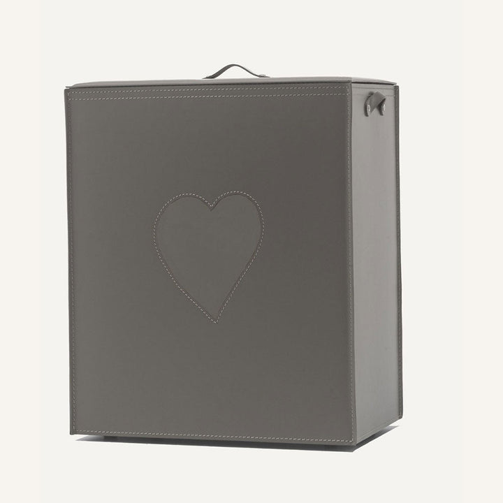Portabiancheria di design con cuore ADELE