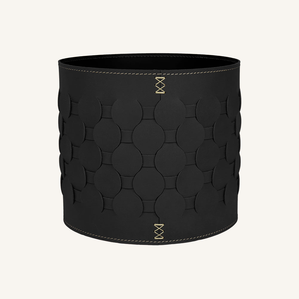 Portavaso per interni in rigenerato di cuoio intrecciato THANASIS - Nero, ⌀ 31 x 28 cm