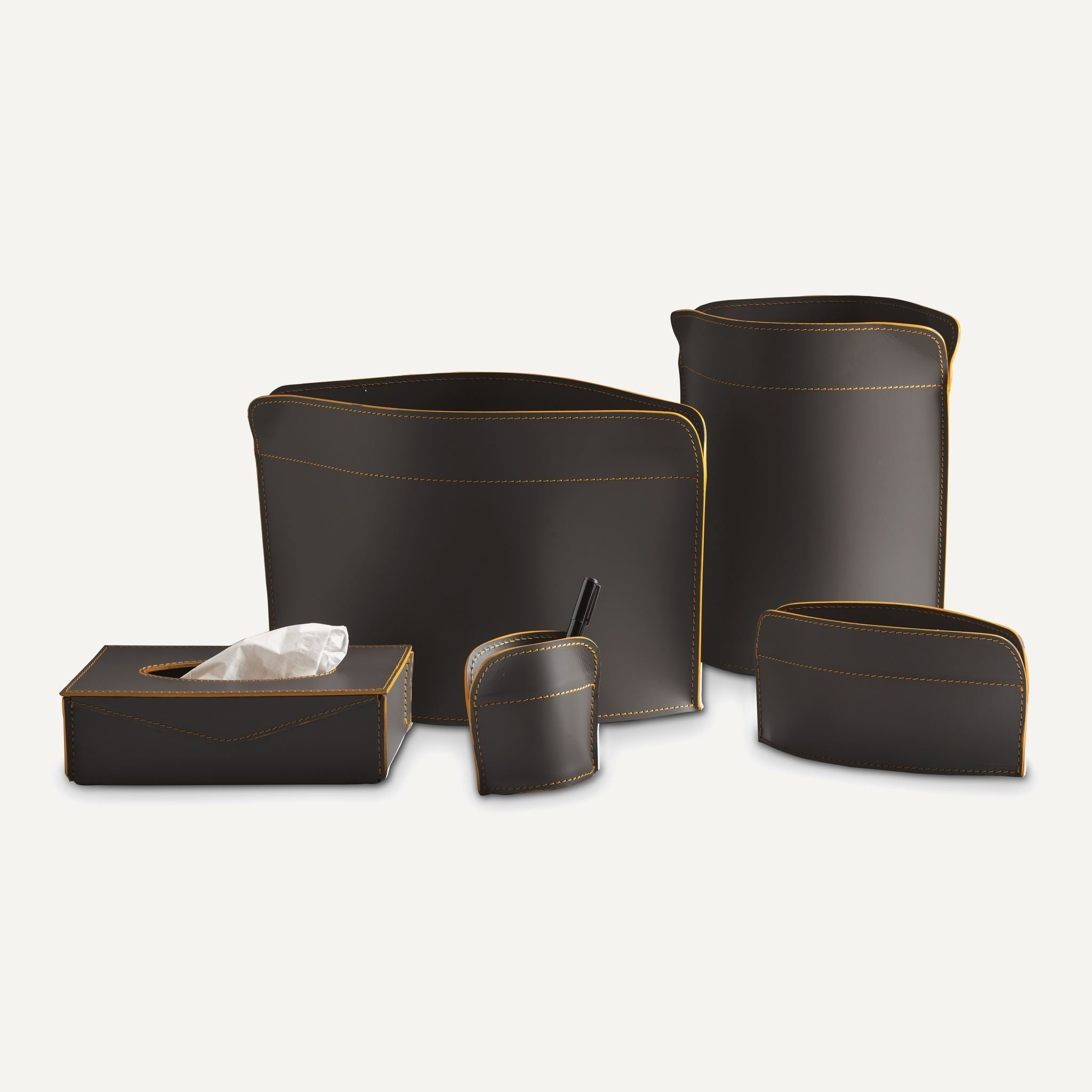 Elegante set ufficio in cuoio GIACOMO