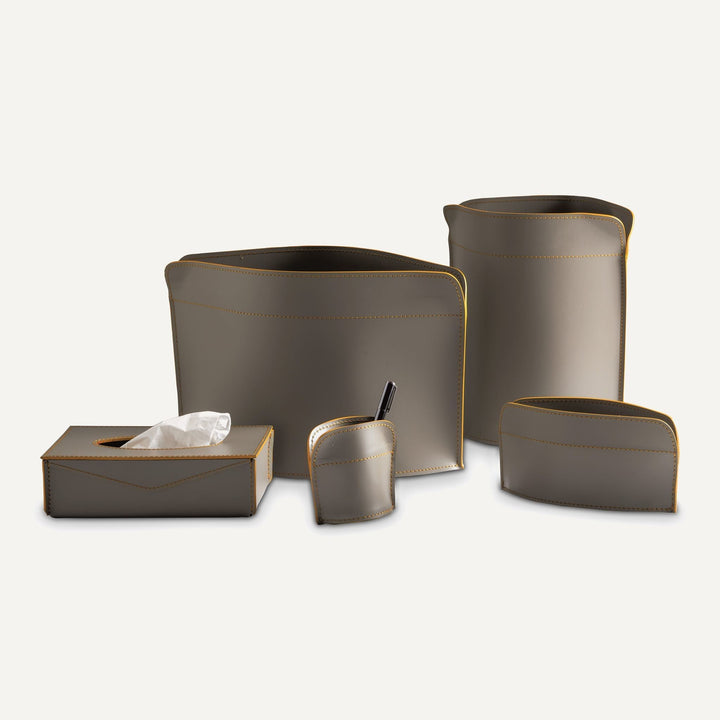 Elegante set ufficio in cuoio GIACOMO