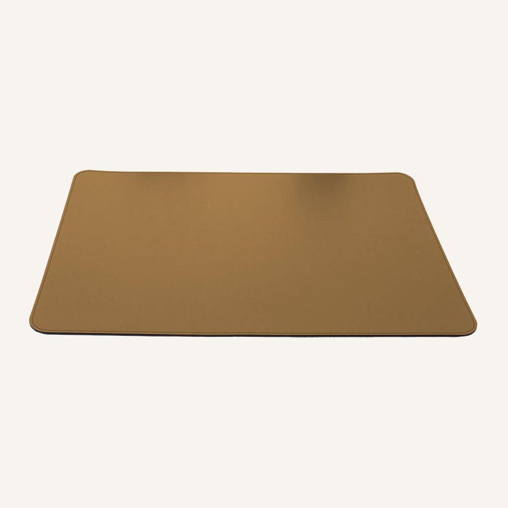 Sottomano da scrivania di design in pelle RITLEI - Marrone